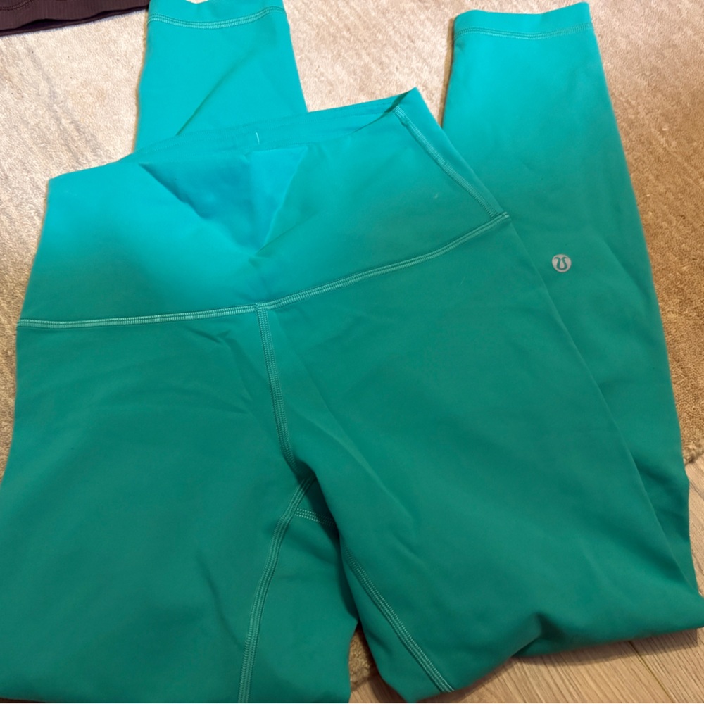 Lululemon wunder train contour fit legging- size 6